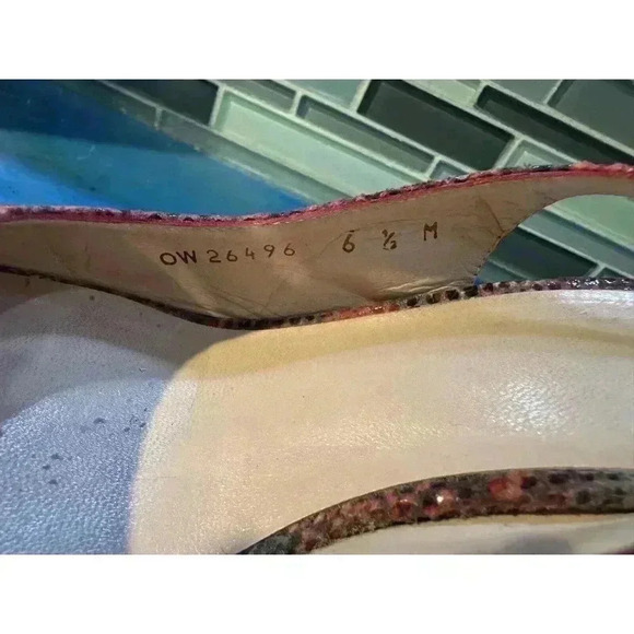 Stuart Weitzman Women’s 6.5 Red Snakeskin Peep Toe Sling Back Cork Wedge Heels - Picture 4 of 11